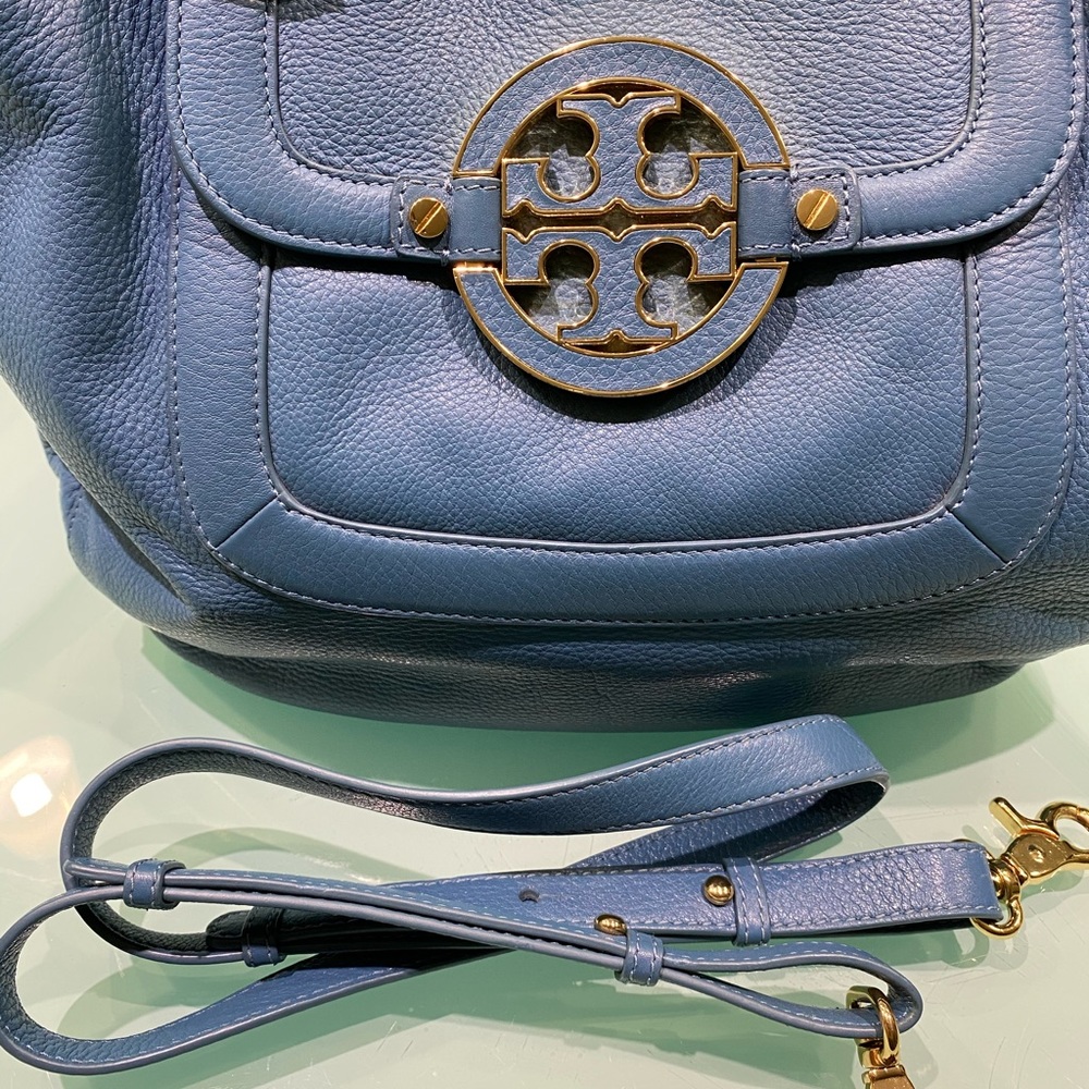 Tory Burch Amanda Hobo Satchel - Picture 4 of 12